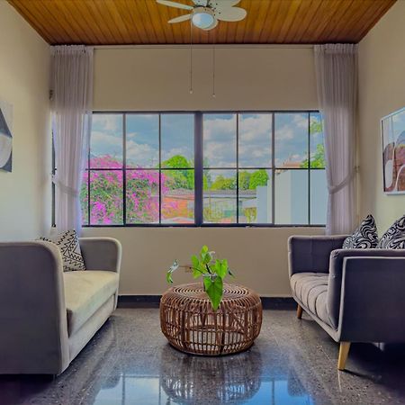 Cardedeu Suites San Salvador Luaran gambar