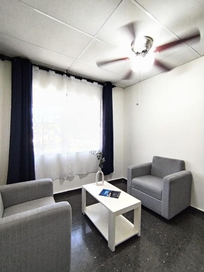 Cardedeu Suites San Salvador Luaran gambar